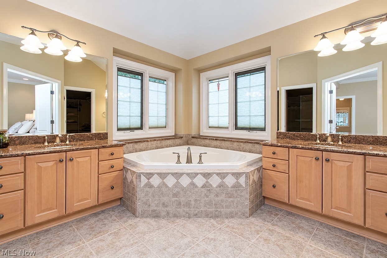 6569 Aberdeen Lane Medina OH 44256