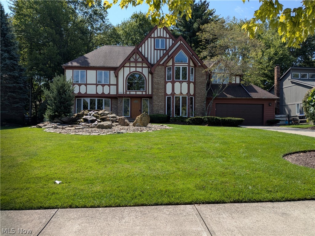32760 Shadowbrook Drive Solon OH 44139