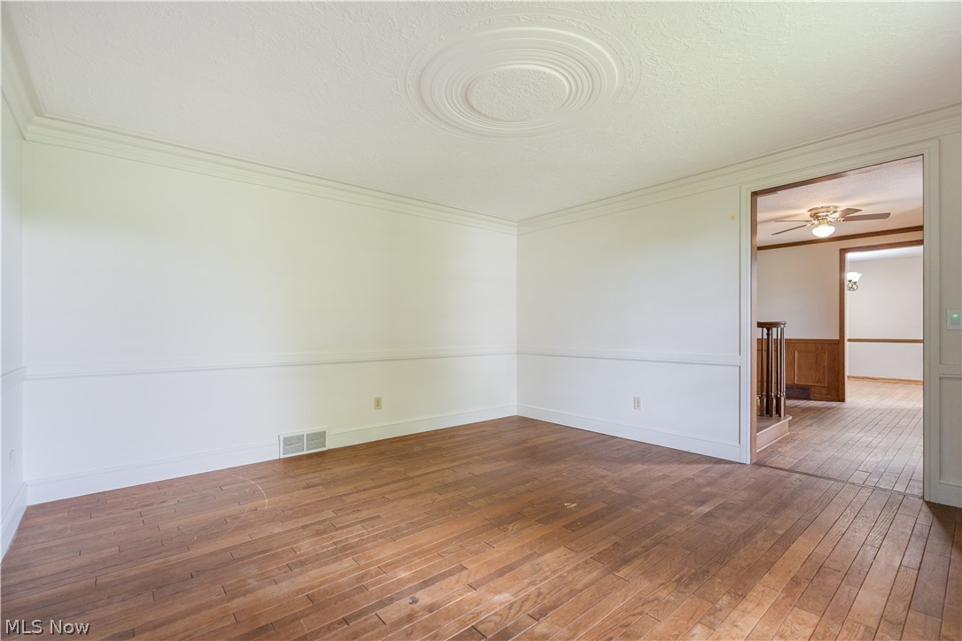 5787 Eastview Street Louisville OH 44641