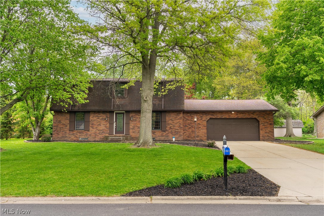 5787 Eastview Street Louisville OH 44641