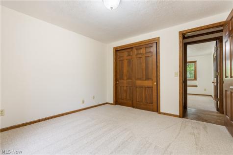 5787 Eastview Street Louisville OH 44641