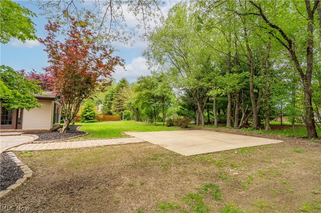 5787 Eastview Street Louisville OH 44641