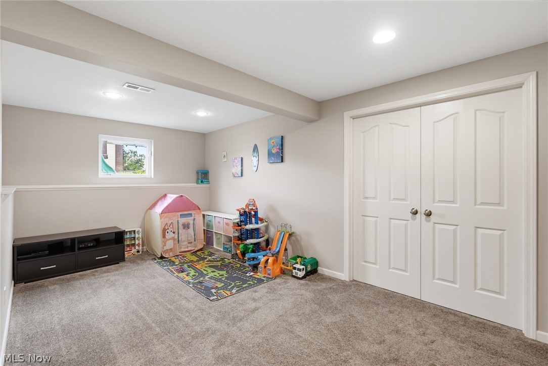 401 Norwich Drive Broadview Heights OH 44147