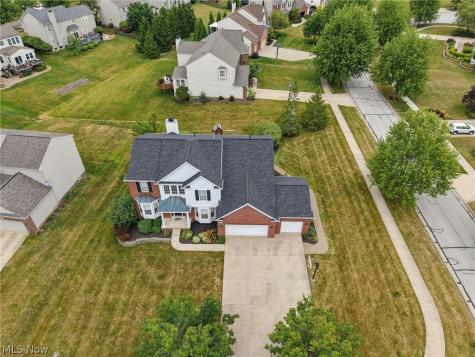 401 Norwich Drive Broadview Heights OH 44147