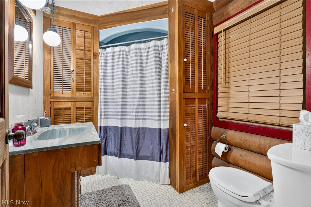 16920 Heiser Road Berlin Center OH 44401