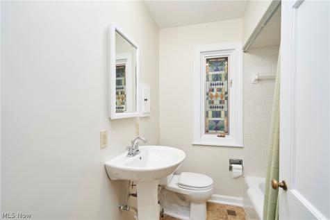 499 Bastogne Drive Akron OH 44303