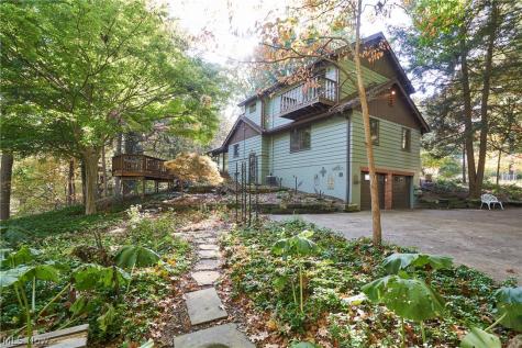 499 Bastogne Drive Akron OH 44303