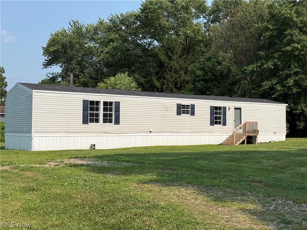 21636 Meadow Drive West Lafayette OH 43845