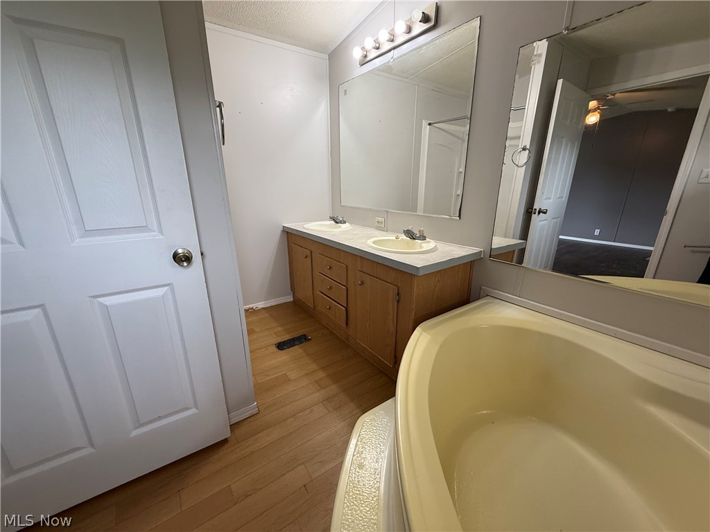 21636 Meadow Drive West Lafayette OH 43845