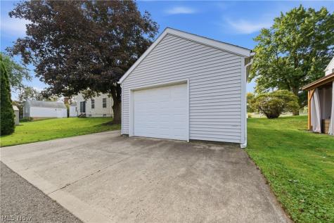335 Harmon Street SW North Canton OH 44720