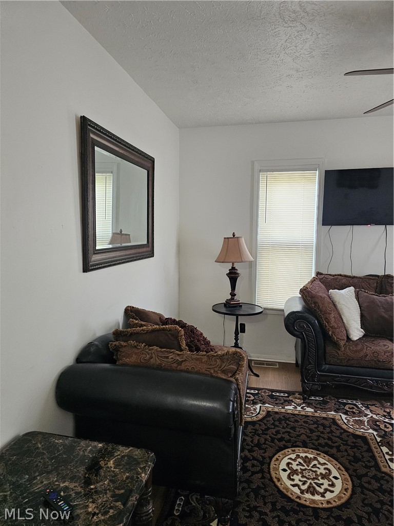 1318 W 5th Street Ashtabula OH 44004