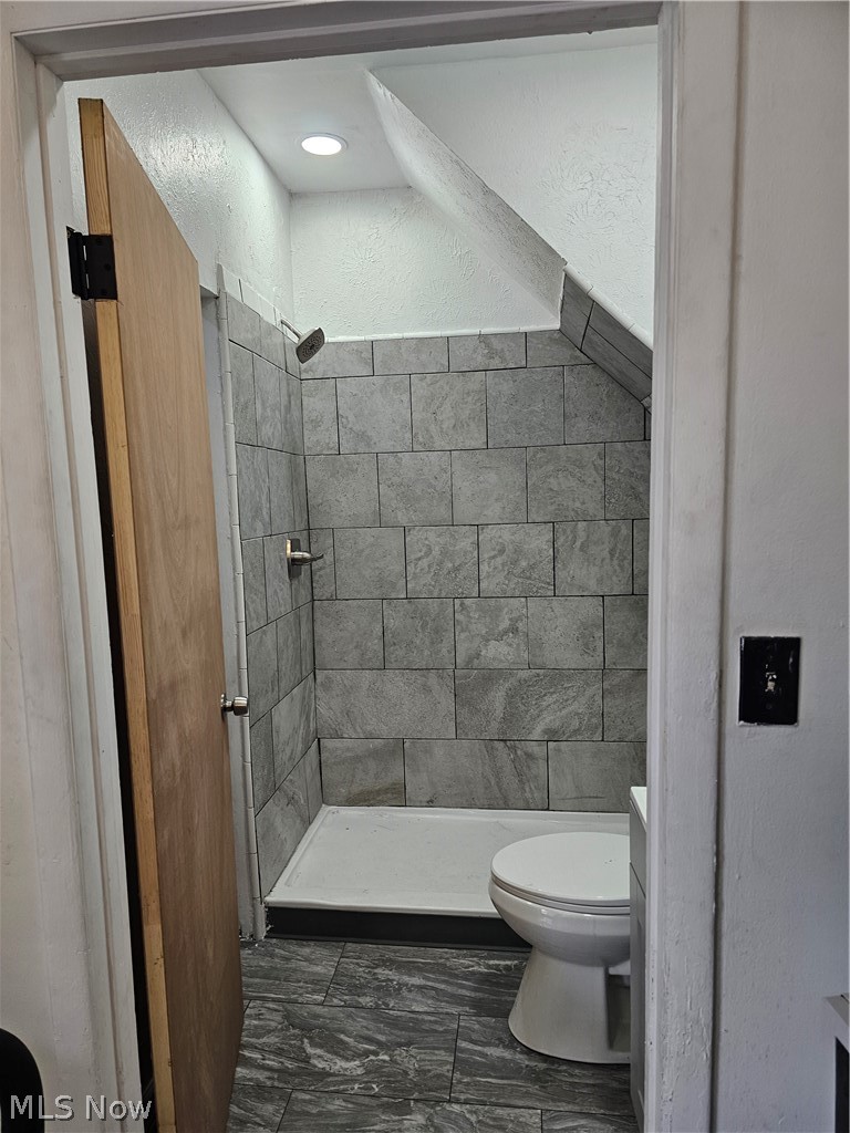 1318 W 5th Street Ashtabula OH 44004