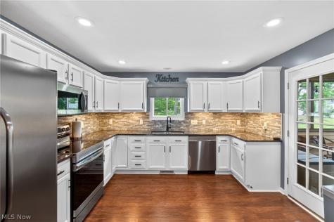 2211 Star Drive Wooster OH 44691
