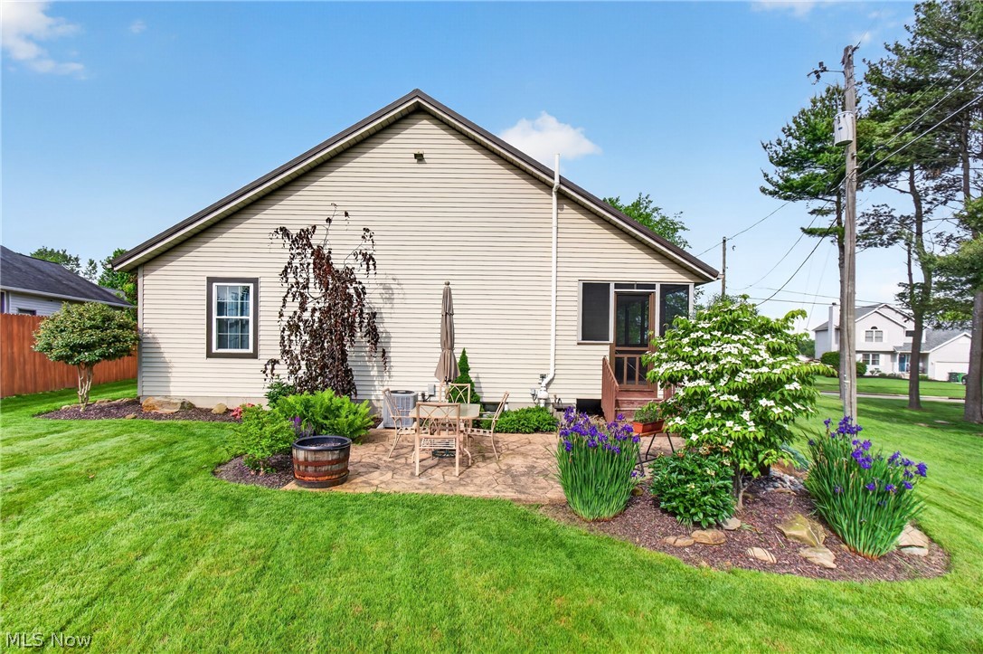 2211 Star Drive Wooster OH 44691