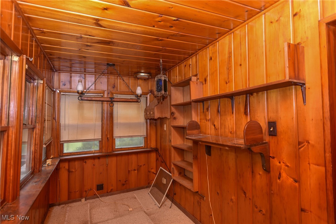 2445 Newton Tomlinson Road Newton Falls OH 44444