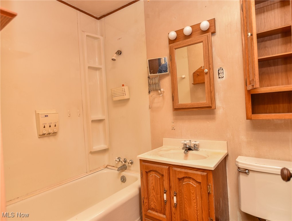 2445 Newton Tomlinson Road Newton Falls OH 44444