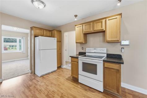 679 Saint Andrews Court Akron OH 44312