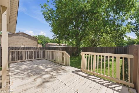 679 Saint Andrews Court Akron OH 44312