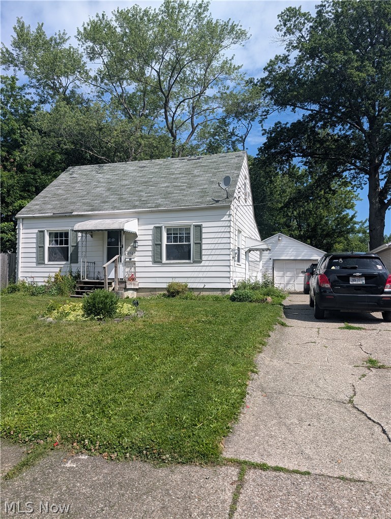 2567 E 38th Street Lorain OH 44055