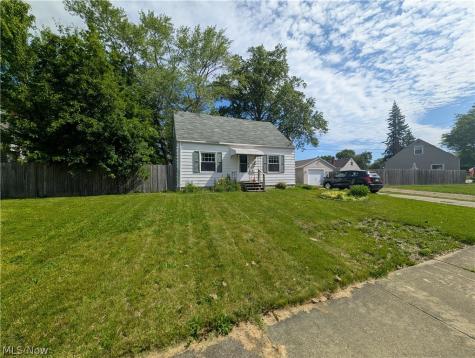 2567 E 38th Street Lorain OH 44055