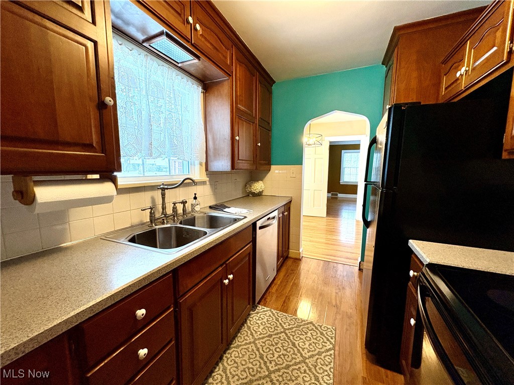 621 Weymouth Road Medina OH 44256