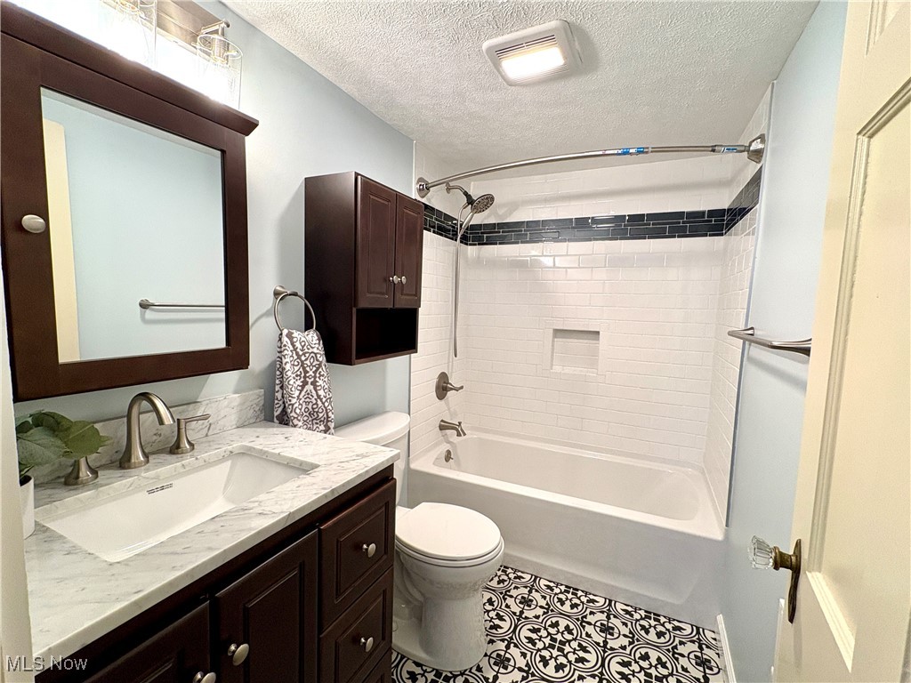 621 Weymouth Road Medina OH 44256