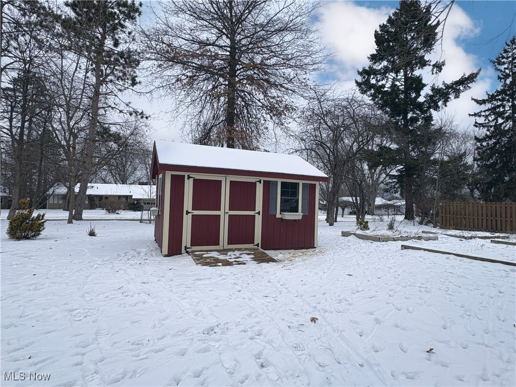 621 Weymouth Road Medina OH 44256