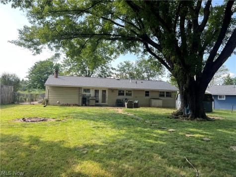 101 Sunnyhill Drive Marietta OH 45750