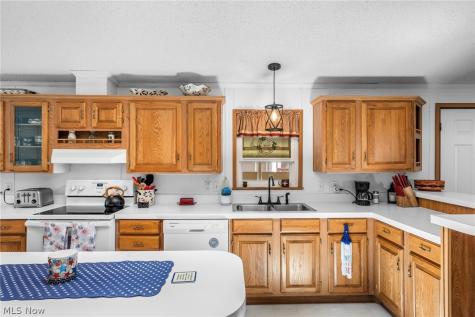 43 Periwinkle Drive Olmsted Twp OH 44138