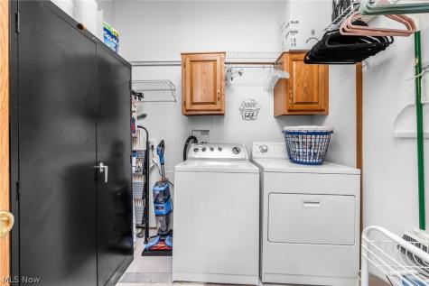 43 Periwinkle Drive Olmsted Twp OH 44138