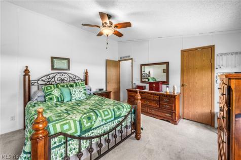 43 Periwinkle Drive Olmsted Twp OH 44138