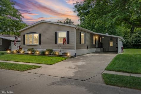 43 Periwinkle Drive Olmsted Twp OH 44138