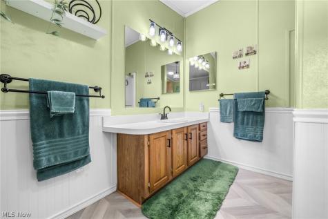 43 Periwinkle Drive Olmsted Twp OH 44138