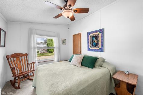 43 Periwinkle Drive Olmsted Twp OH 44138