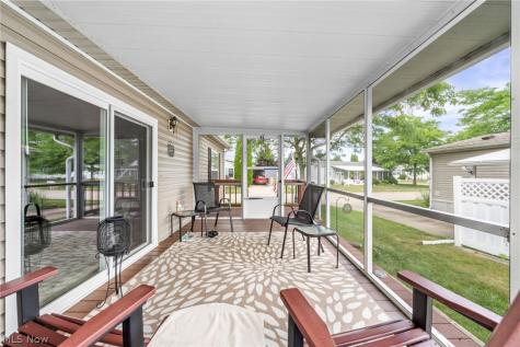 43 Periwinkle Drive Olmsted Twp OH 44138