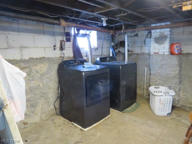 238 Whitney Street Conneaut OH 44030