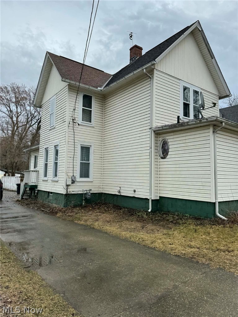 238 Whitney Street Conneaut OH 44030