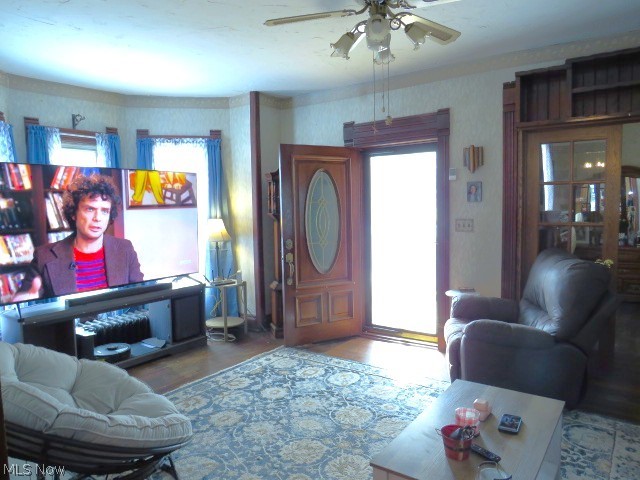 238 Whitney Street Conneaut OH 44030