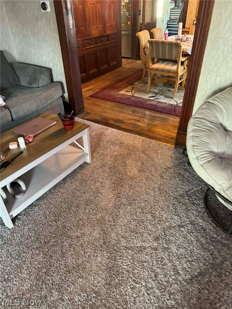 238 Whitney Street Conneaut OH 44030