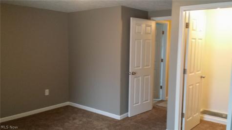 225 Grandview Avenue NW Canton OH 44708