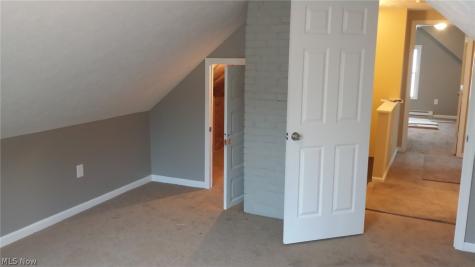 225 Grandview Avenue NW Canton OH 44708