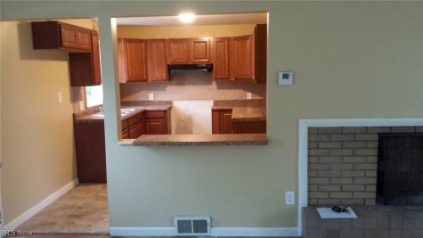 225 Grandview Avenue NW Canton OH 44708