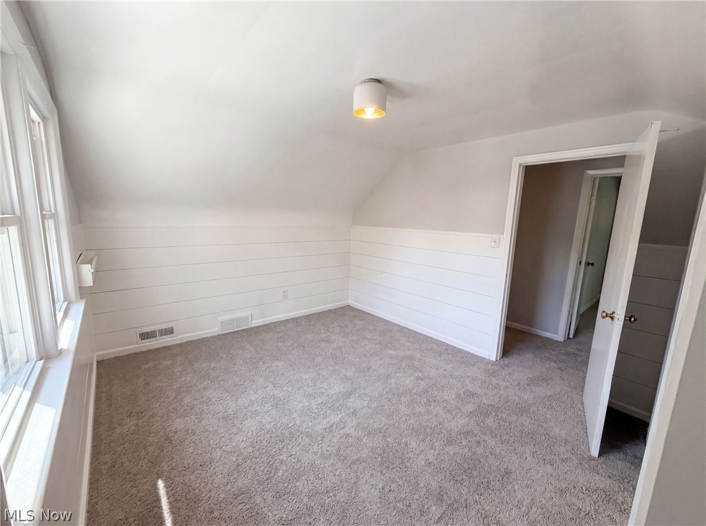 1384 Ford Road Cleveland OH 44124