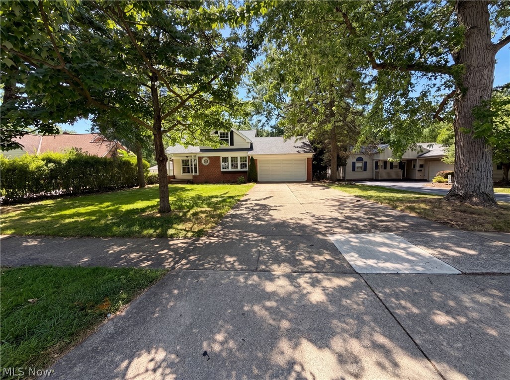1384 Ford Road Cleveland OH 44124