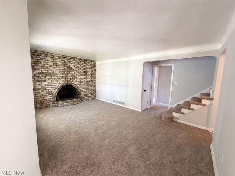 1384 Ford Road Cleveland OH 44124