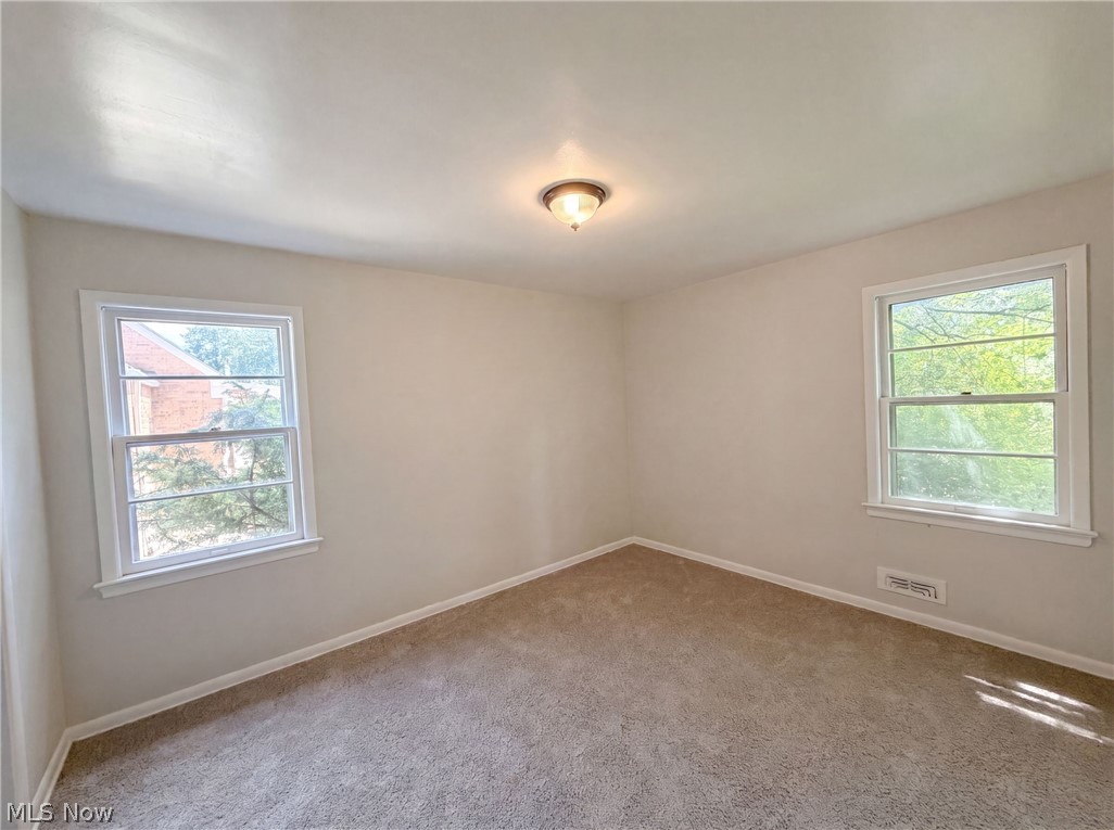 1384 Ford Road Cleveland OH 44124