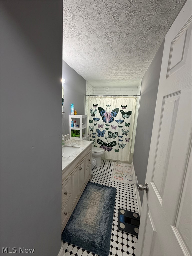 4725 Eric Avenue Cleveland OH 44109