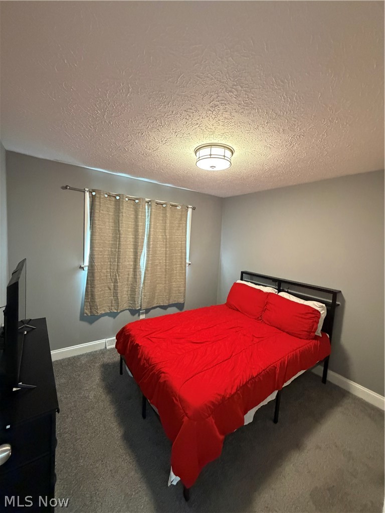 4725 Eric Avenue Cleveland OH 44109