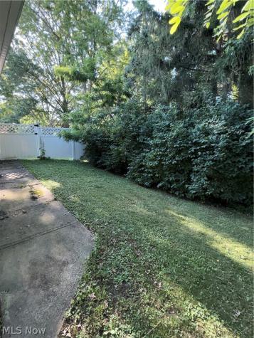 4725 Eric Avenue Cleveland OH 44109