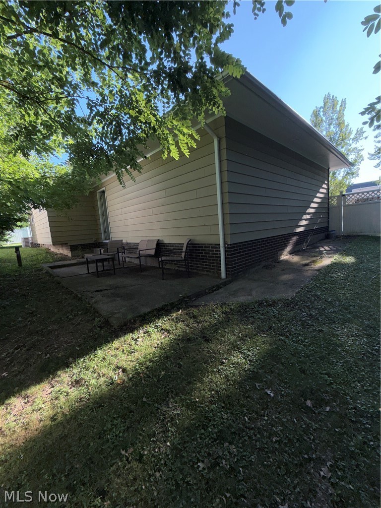 4725 Eric Avenue Cleveland OH 44109